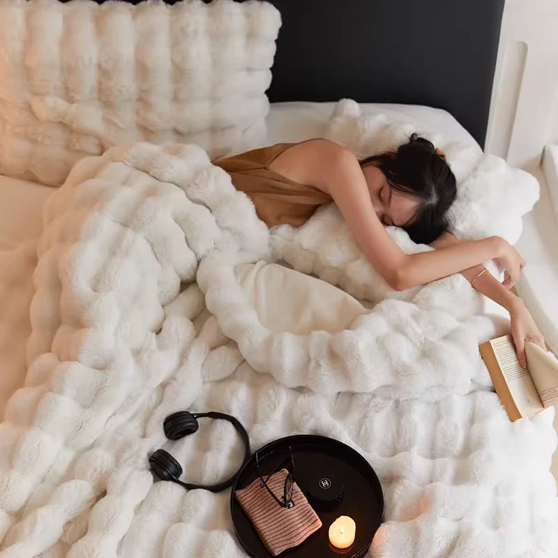 Luxefluff™ Faux Rabbit Fur Throw Blanket – Ultra-Soft, All-Season Warmth for Bed, Sofa & Travel